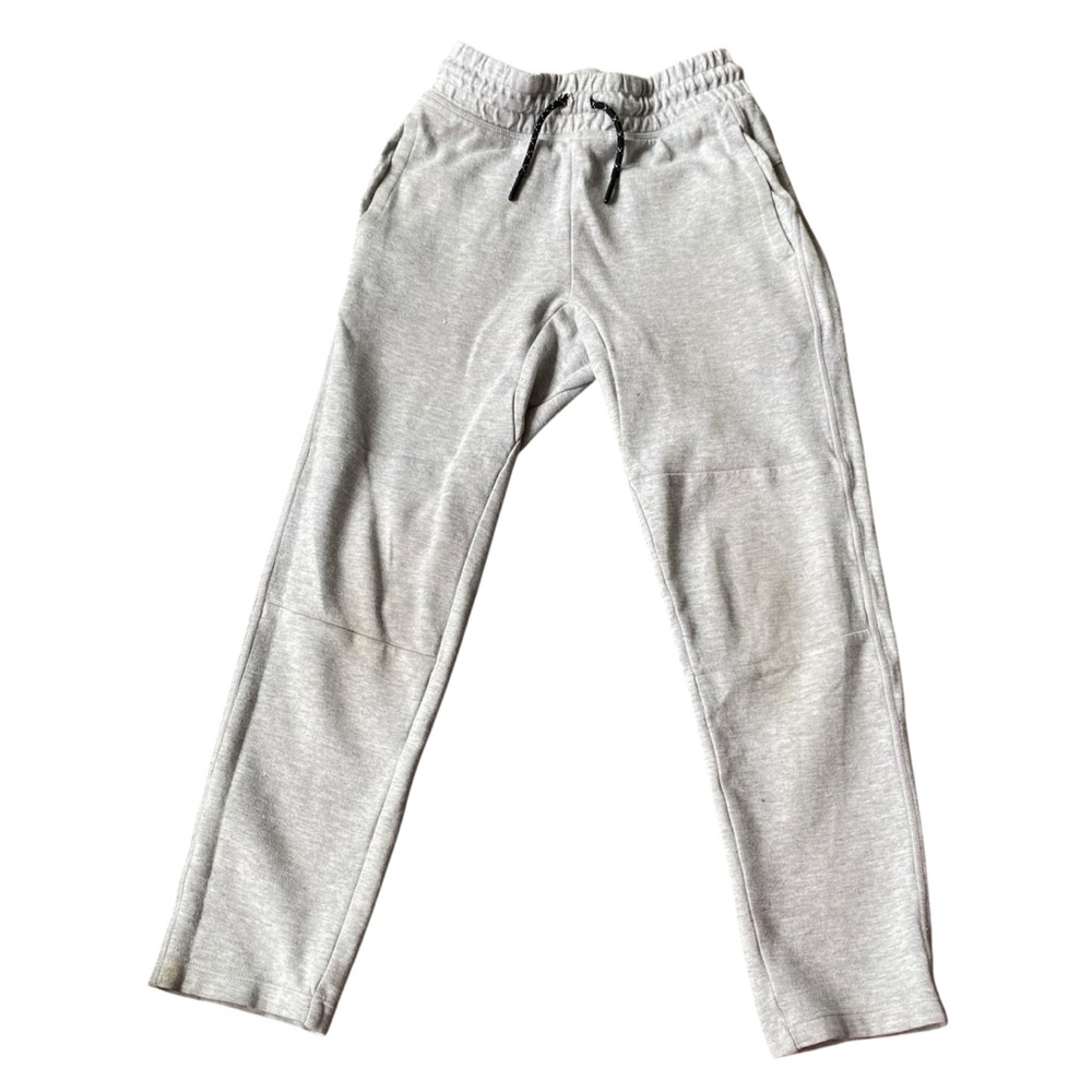 Boys grey gap jogging pants.